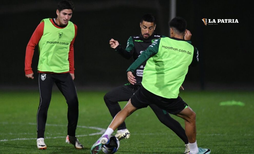 Selección boliviana entrena en Argel para su primer examen de este año