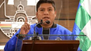 Senador Loza denuncia falta de equipamiento adecuado a efectivos contra narcotráfico