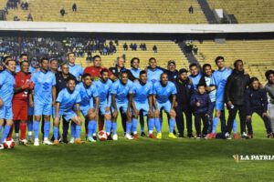 Despedida de William Ferreira en el estadio Hernando Siles