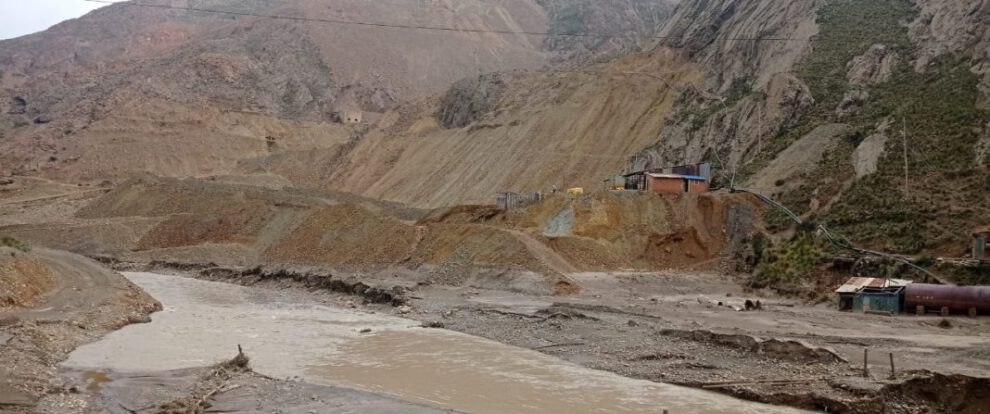 Contaminación por aguas de Empresa Minera Huanuni en comunidades de Oruro