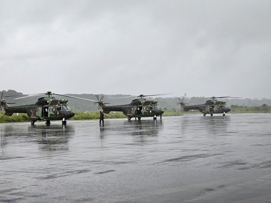 Gobierno entrega armamento y aeronaves para fortalecer la lucha contra el narcotráfico