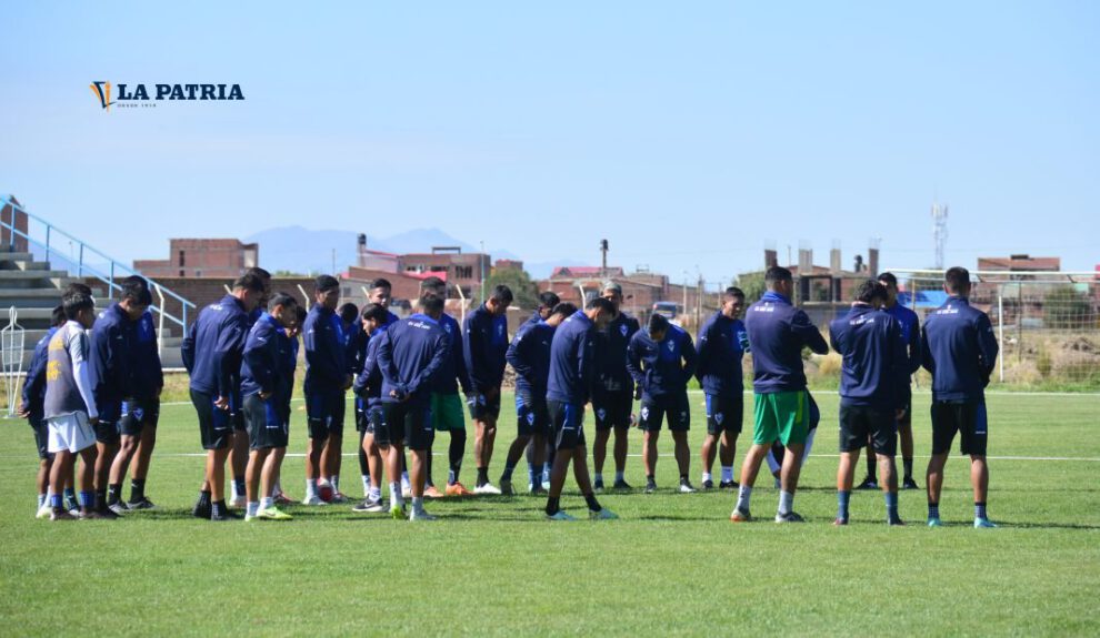 El plantel de GV San José se prepara para el crucial partido frente a Always Ready