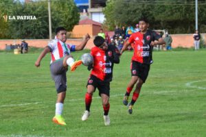 Unión Huayllamarca vence a Litoral de Coipasa en duelo decisivo por liderato