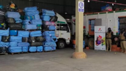 Decomiso de ropa usada en Bolivia