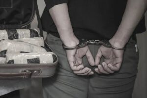 Detienen a una persona con 30 kilos de marihuana en la tranca de Vichuloma