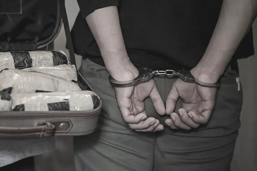 Detienen a una persona con 30 kilos de marihuana en la tranca de Vichuloma