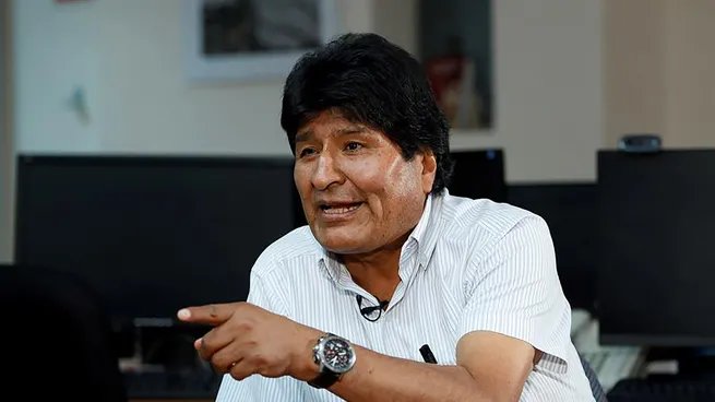 Evo Morales denuncia narcotráfico y entrega de armamento