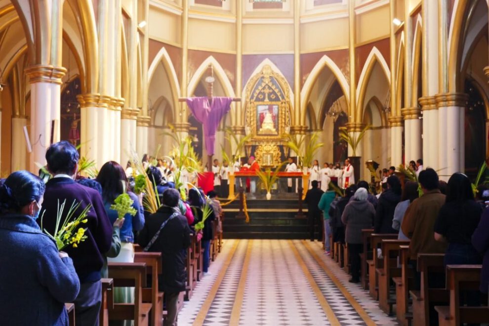 Domingo de Ramos en Oruro, celebrando la Semana Santa
