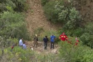 Mujer reportada como desaparecida hallada muerta en un barranco en Cochabamba