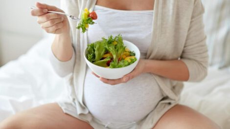 Nutrición materna afecta el desarrollo facial