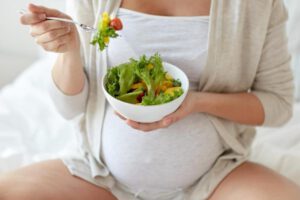 Nutrición materna afecta el desarrollo facial