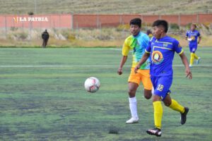 Torneo provincial de fútbol con partidos cruciales