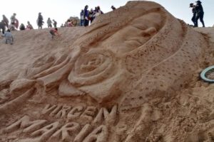 Esculturas en Arena en Oruro