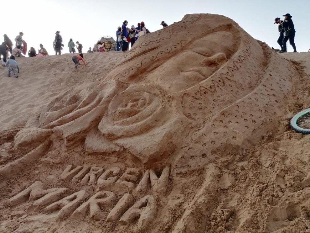 Esculturas en Arena en Oruro