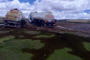 Derrame de combustible en Choquecota tras accidente de tránsito