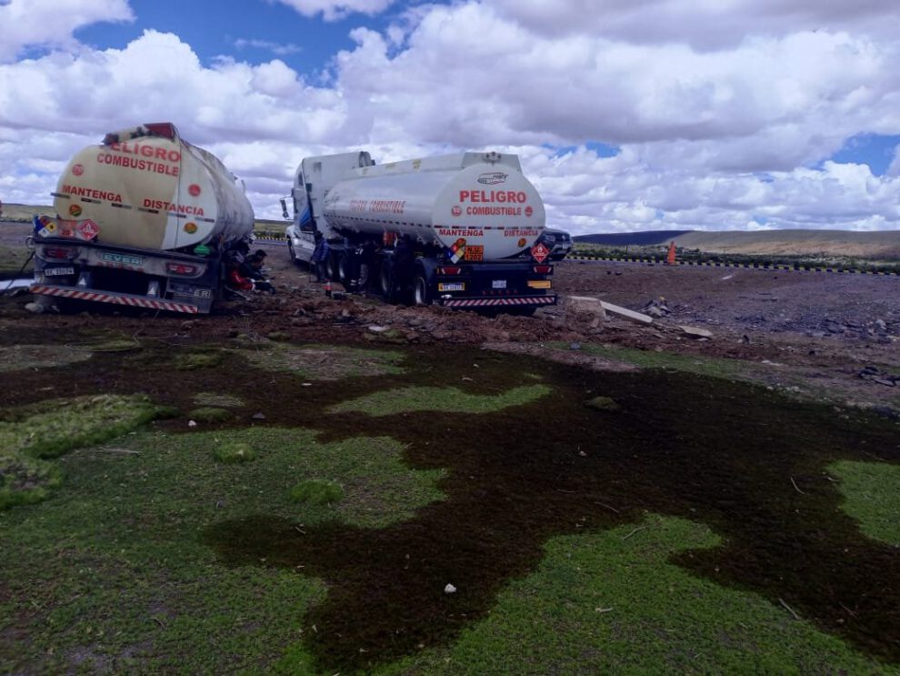 Derrame de combustible en Choquecota tras accidente de tránsito