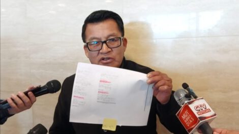 Denuncia de diputado sobre hijo de Choquehuanca