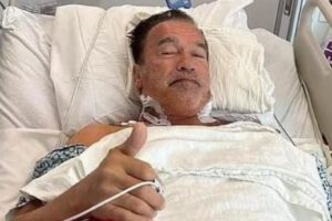 Arnold Schwarzenegger marcapasos tras operarse el corazón