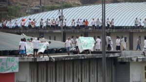 Motín en cárcel de Guayaquil