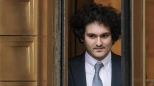 Sam Bankman-Fried condenado por fraude y lavado de dinero