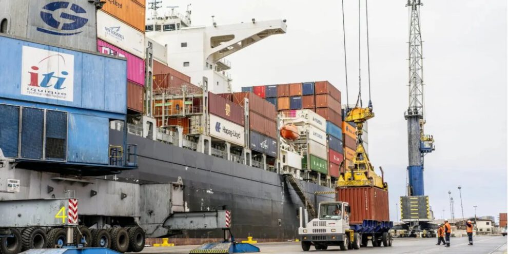 Pérdidas millonarias en comercio exterior por bloqueo en Puerto de Iquique