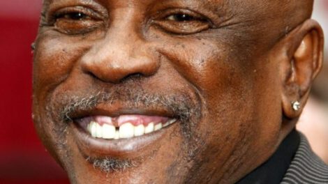 Fallece Louis Gossett Jr., estrella de Raíces y Oficial y Caballero