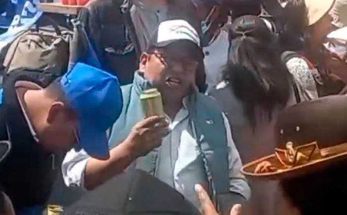 consumo de alcohol en vía pública durante el aniversario del MAS