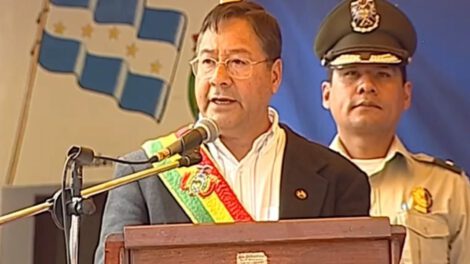 Luis Arce advierte a dirigentes evistas en Vallegrande