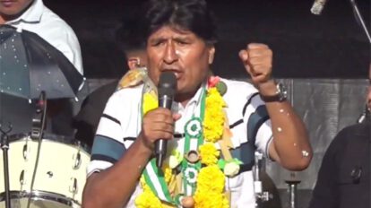 Evo Morales en Yapacaní discute sobre el MAS y el TSE