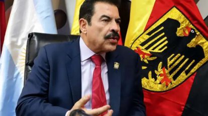 Manfred Reyes Villa sugiere no dar importancia a Evo Morales