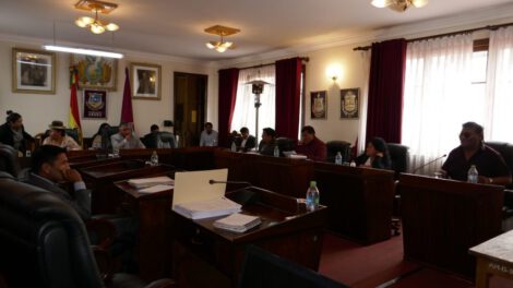 Tensión en sesión del Concejo Municipal de Oruro