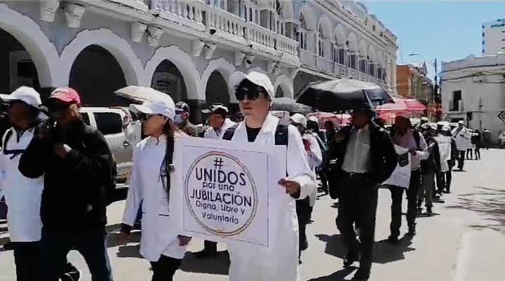 paro médico nacional en rechazo a ley de jubilación