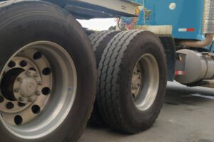 Accidente en Potosí: mujer pierde la vida tras ser arrollada por un tráiler