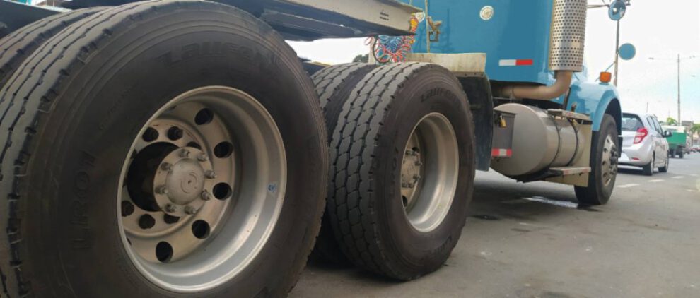 Accidente en Potosí: mujer pierde la vida tras ser arrollada por un tráiler