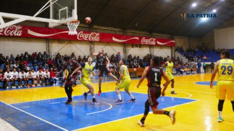 Saracho se impone a Carl A-Z en un duelo lleno de emociones