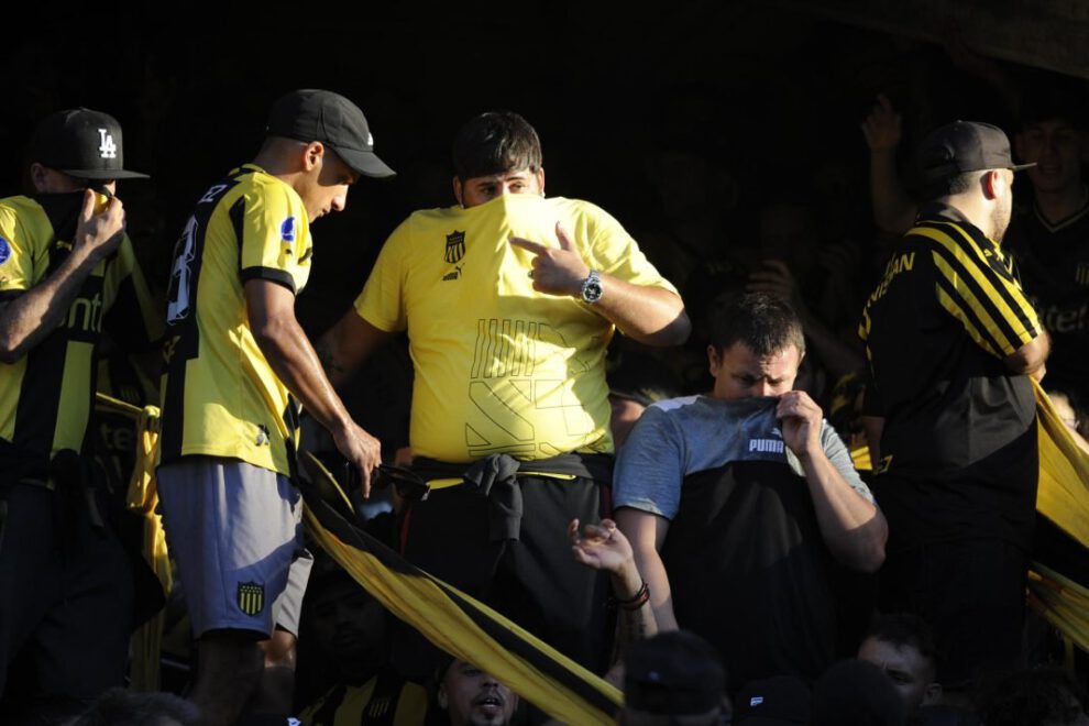 Violencia en la Copa Libertadores entre Rosario Central y Peñarol