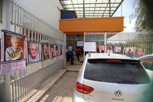 sacerdotes involucrados en crímenes sexuales