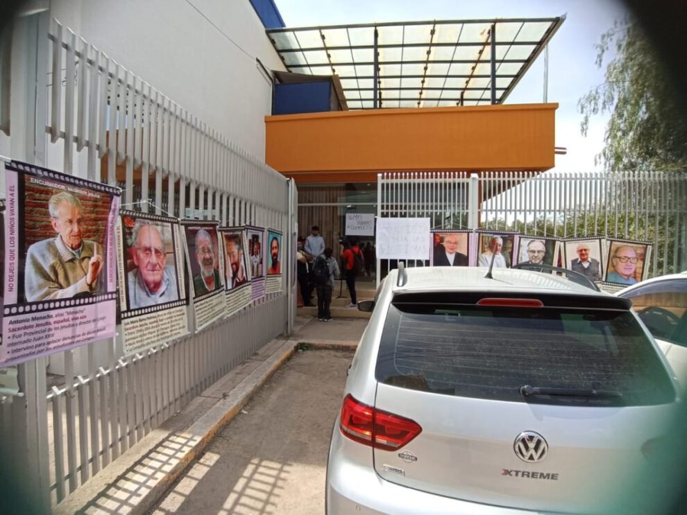 sacerdotes involucrados en crímenes sexuales