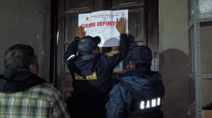 Clausura de locales en Oruro