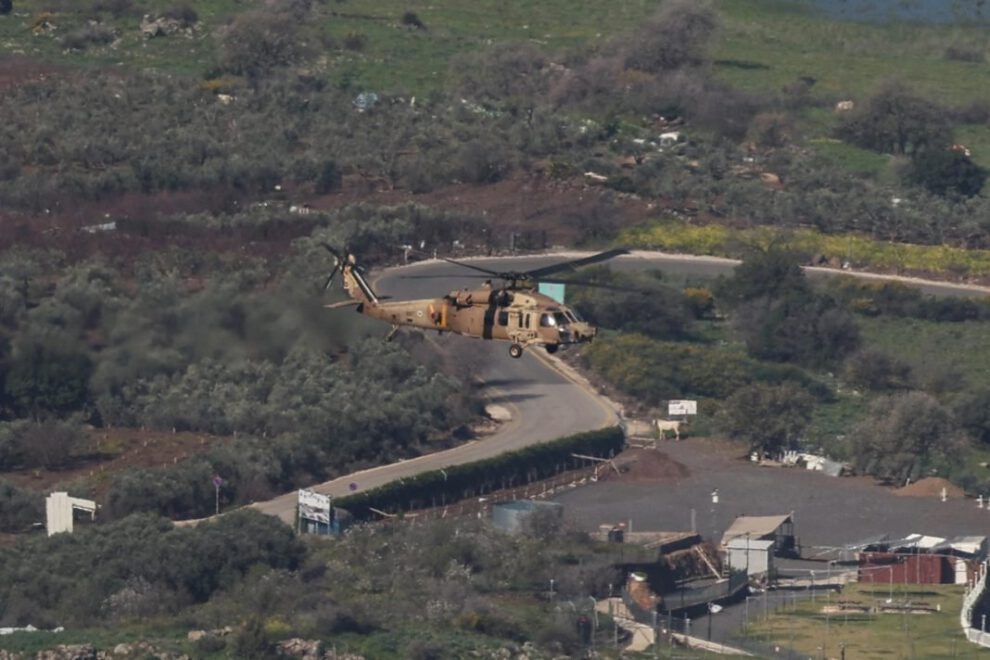 Hizbulá lanza cohetes contra bases militares israelíes