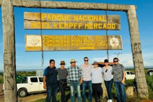 Asamblea Legislativa de Santa Cruz en Piso Firme