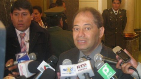 Carlos Romero critica al bloque arcista sobre el congreso del MAS en El Alto