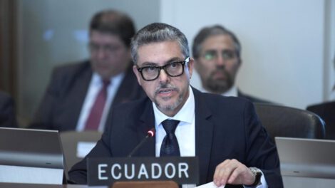 Gobierno de Ecuador se defiende ante la OEA por asalto a la Embajada mexicana