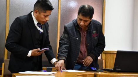 Revocatoria contra el gobernador Juan Carlos Huanca Cari