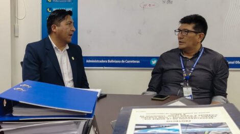 Reunión sobre el proyecto Doble Vía Oruro-Capachos