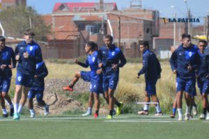 Cuartos de final torneo Apertura entre GV San José y The Strongest