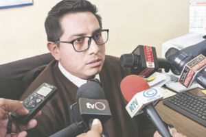 Sustracción de prenda aduanera en depósito aduanero