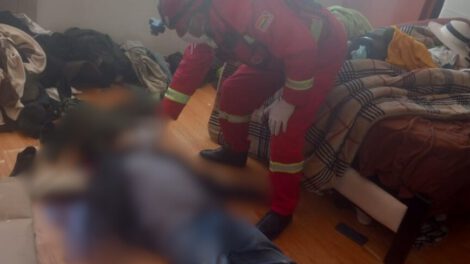 Aprehenden a la pareja del policía por residuos de pólvora