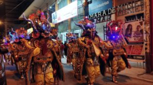 Diablada Urus celebra 64 años de cultura y devoción en el Carnaval de Oruro