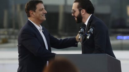 Nayib Bukele inaugura oficinas de Google en El Salvador